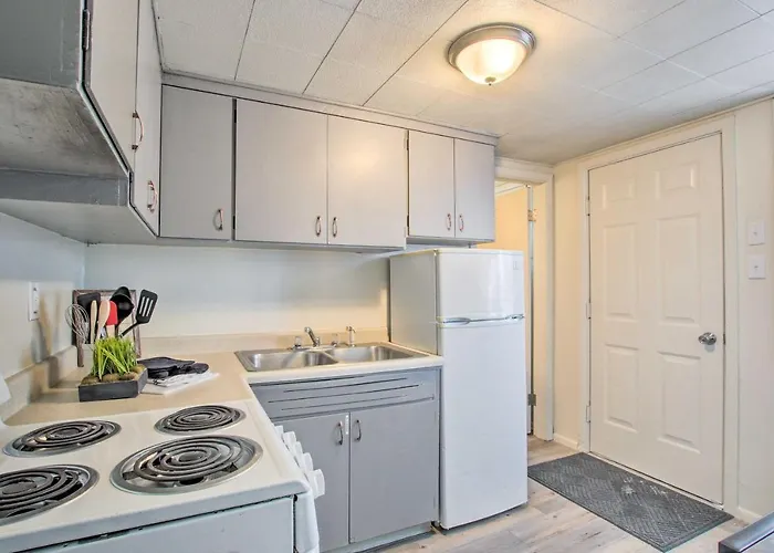 Charming A-frame Dog Friendly!
